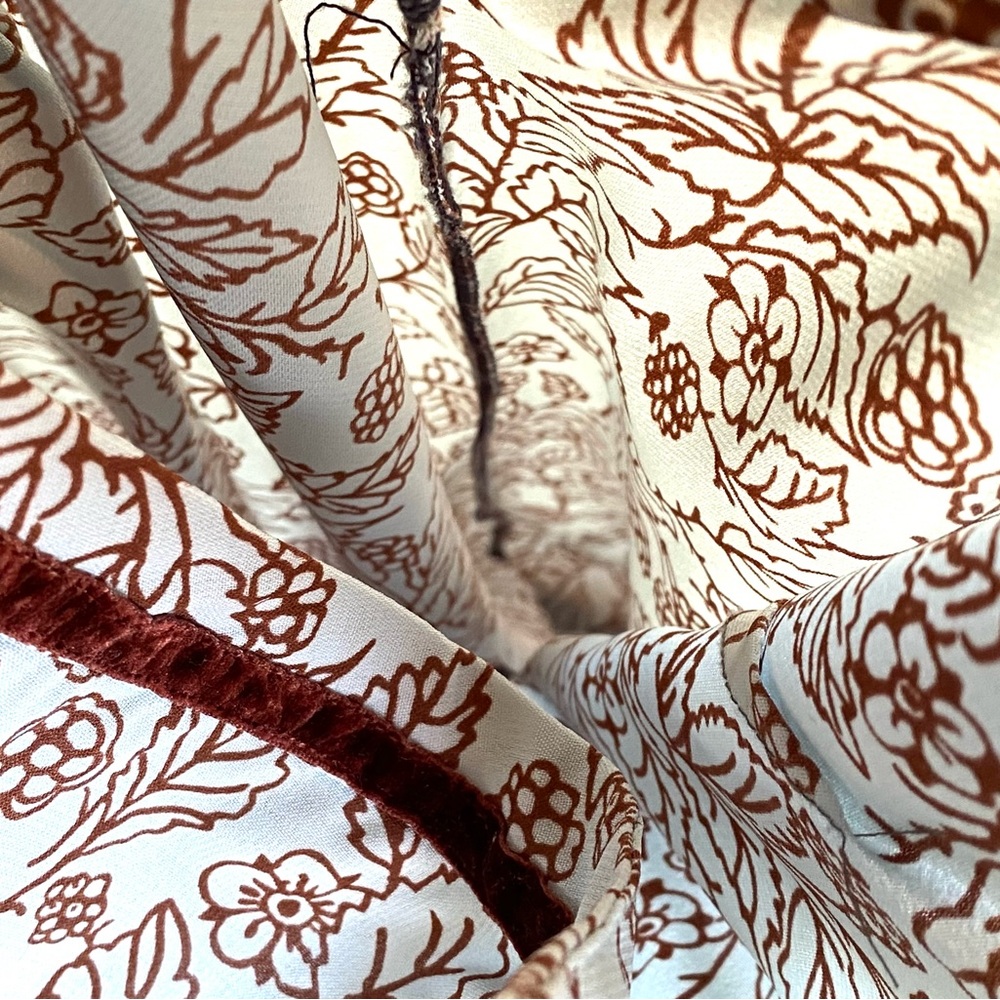 Oscar de la Renta Pale Blue Maxi Dress with Brown Floral Motif - Picture 6 of 14